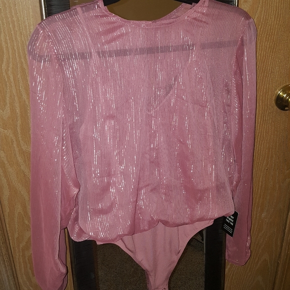 NWTExpress | High Neck Sheer Sparkly Bodysuit 2Pc. - Picture 3 of 6